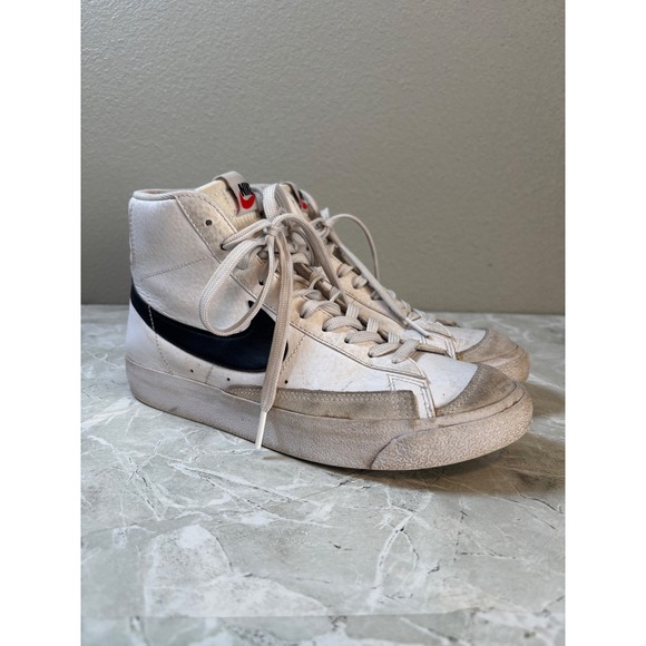Nike Blazer Mid '77 High Top Kids Sneakers - White & Black - Retro Style 6.5 - Picture 1 of 6